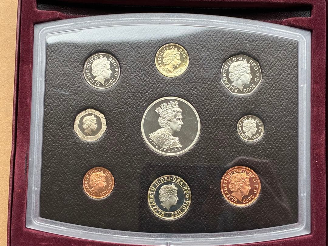 2002年 イギリス エリザベス女王2世 即位50周年記念 プルーフセット エリザベス2世 即位50年記念（盾）5ポンド金貨 – ANTIQUE COIN MARKET
