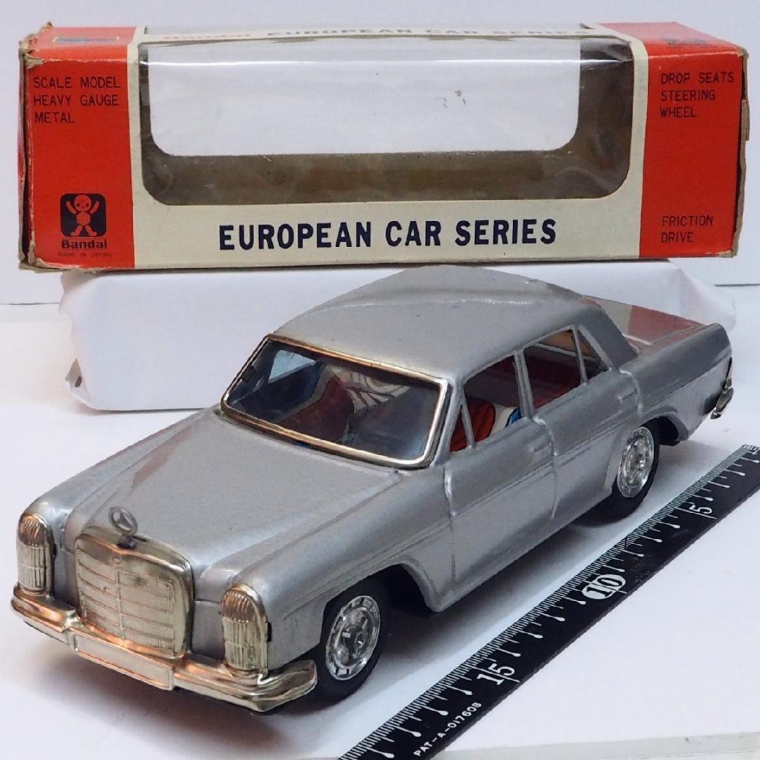 旧バンダイ【 メルセデス ベンツ250 銀色】tin toy car ブリキ箱付