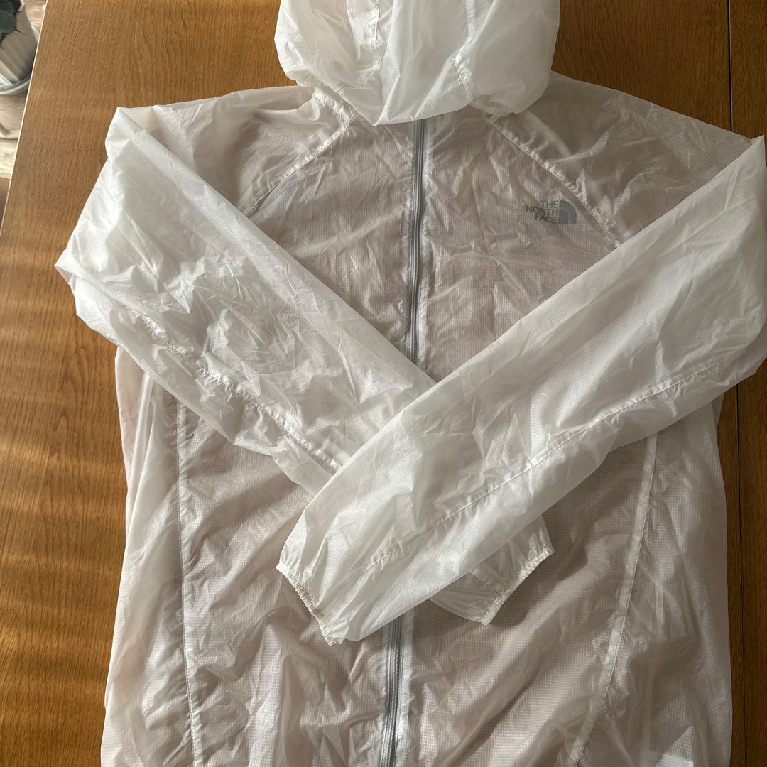 THE NORTH FACE ウィンドブレーカー ホワイト
