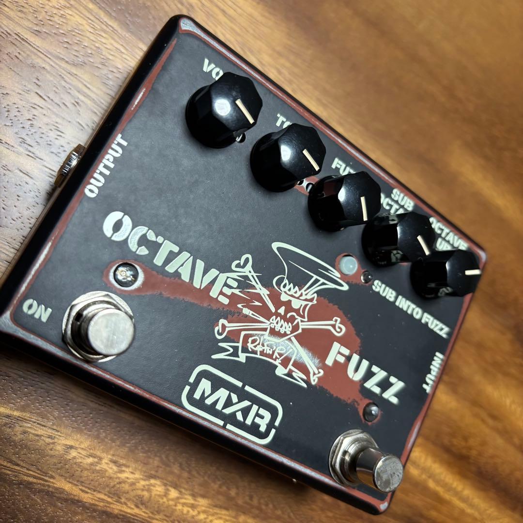 ガンズアンドローゼス　Slash MXR OCTAVE FUZZ エフェクター