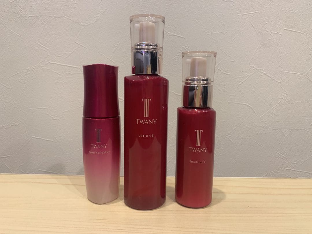 10/31まで値下げ　TWANY トワニー　3点