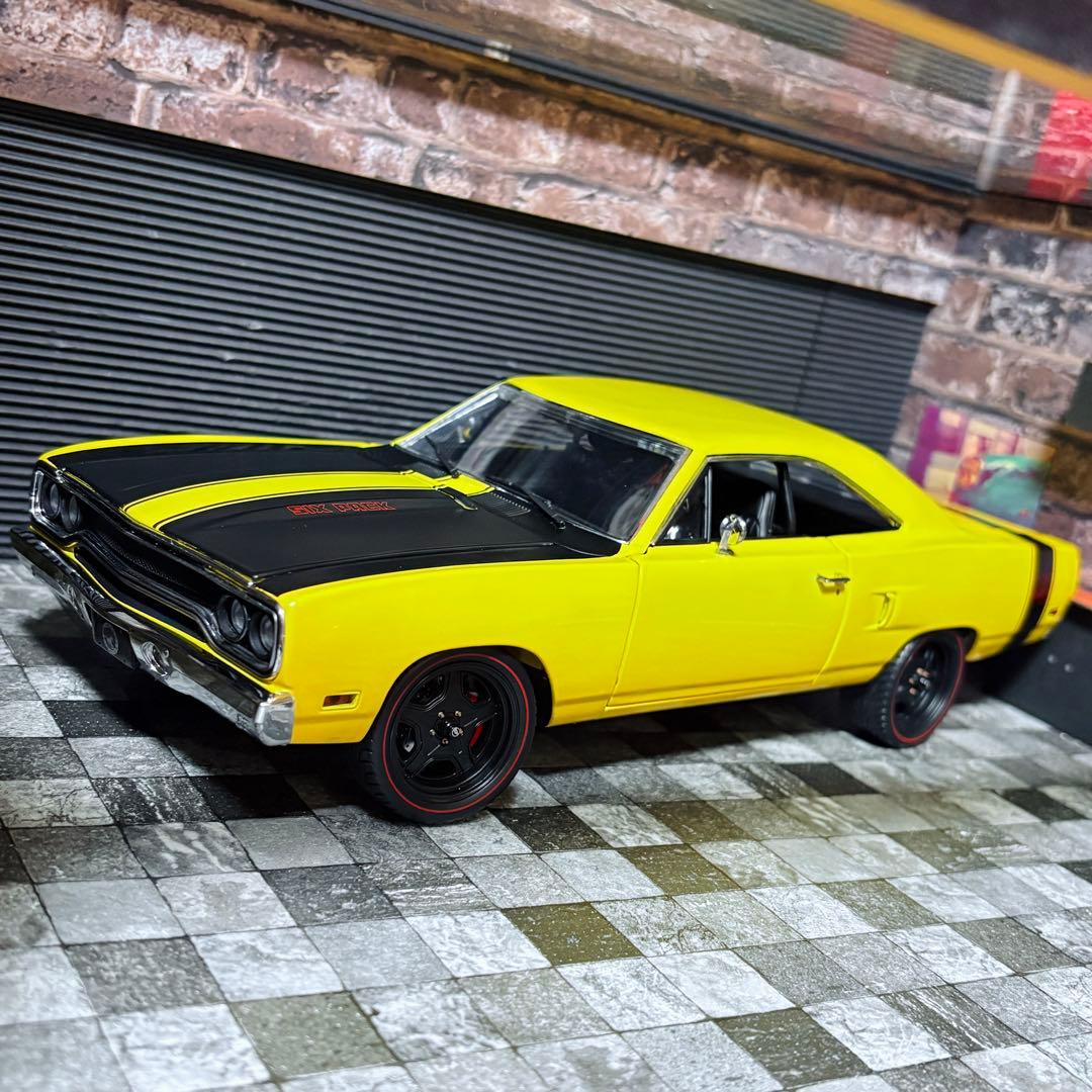 780台限定 1/18 GMP プリムス ロードランナー 440 SIXPACK 国内未入荷 780台限定 1/18 GMP プリムス ロードランナー 1970 440 SIX