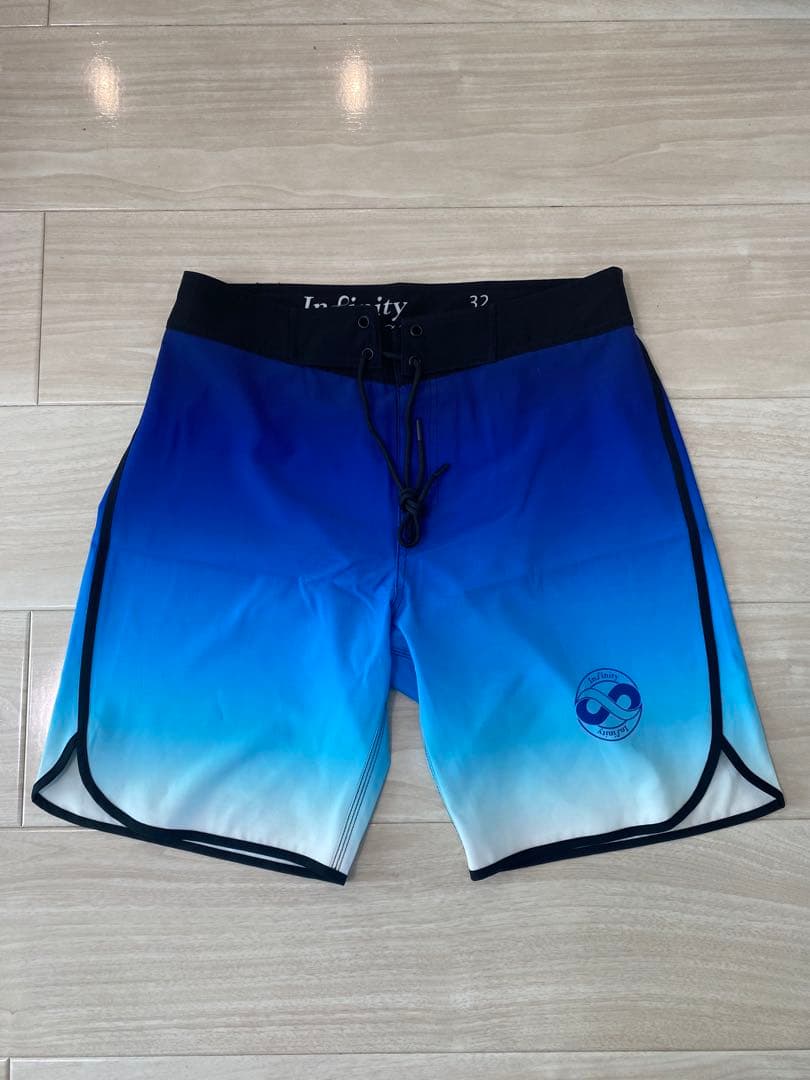 インフィニティ　サーフパンツ　32　K BLUE