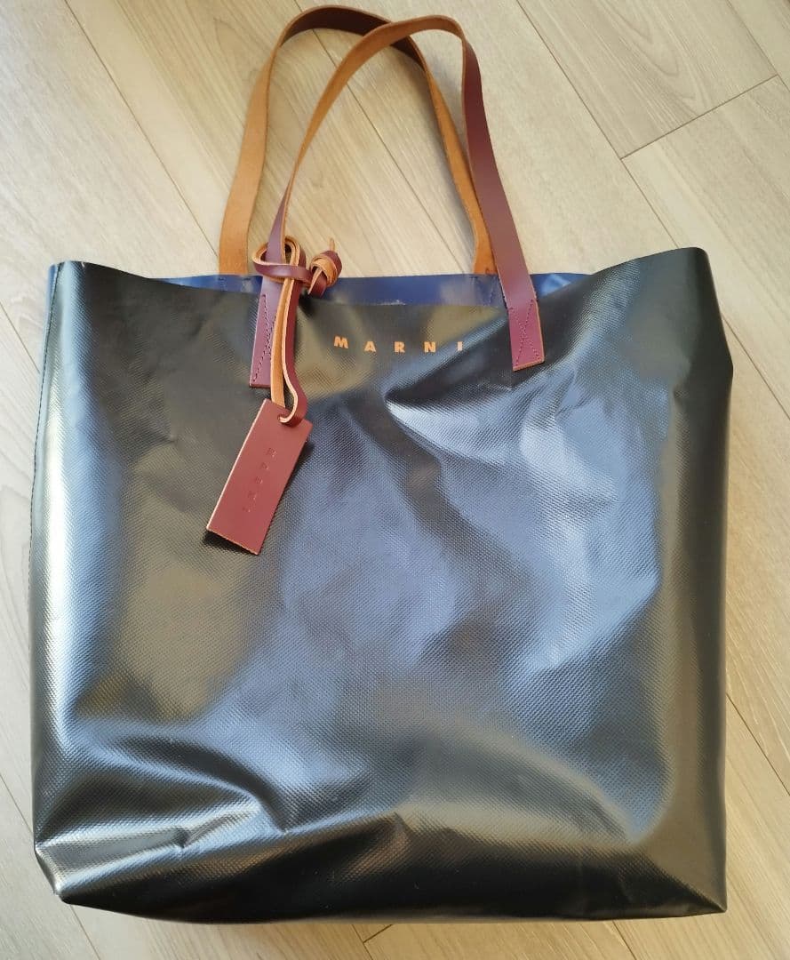 MARNI 黒青 PVCトートバッグ　マルニ MARNI - トートバック / バイカラー (ブラック/ブルー) / PVC