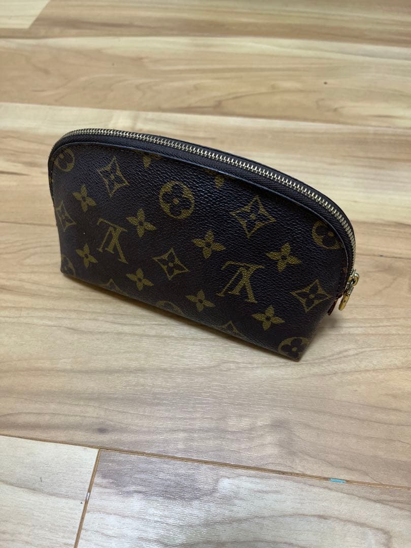 【最終値下げ】Louis Vuitton モノグラム ポーチ 正規紙袋無料】ルイヴィトン ポーチ ポシェット コスメティック