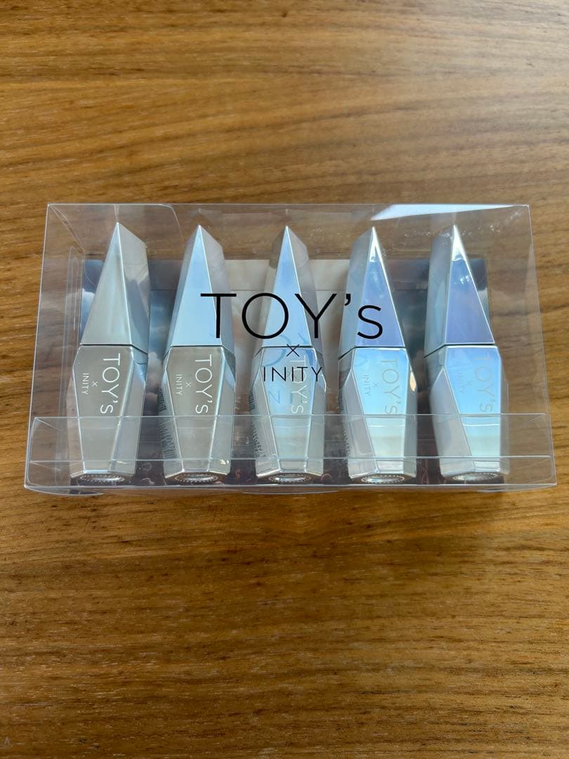 トイズバイアイニティ パーティーフラッシュ エデン 5色　新品　未開封