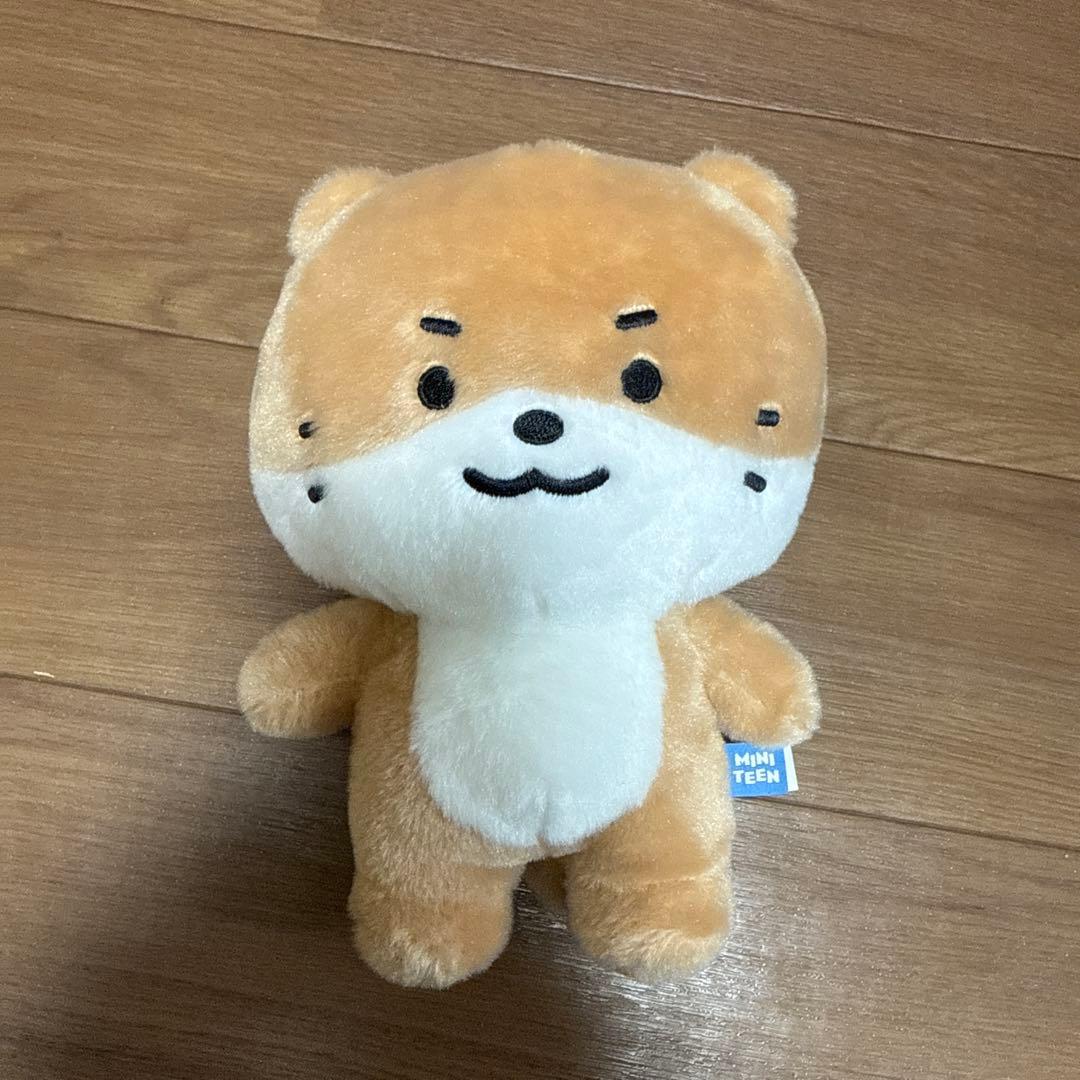 SEVENTEEN MINITEEN ぬいぐるみ　ディノ