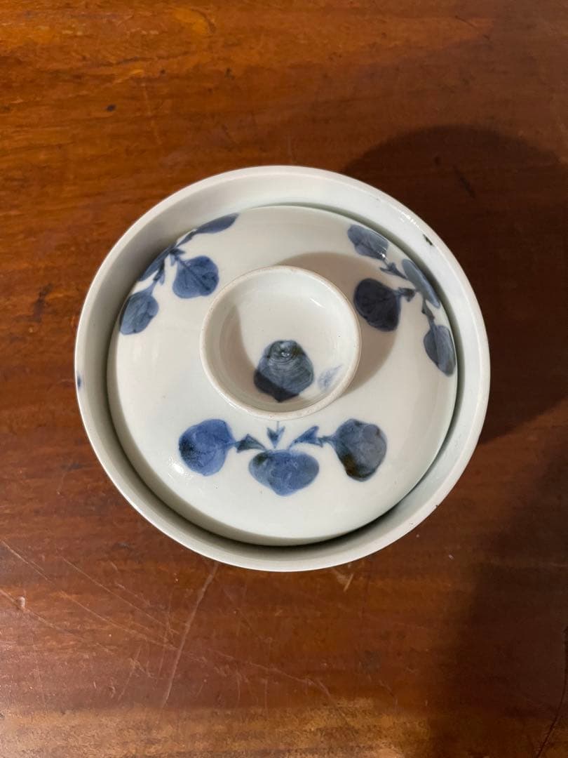 古伊万里　蕪染付蓋茶碗 蓋茶碗 古伊万里 染付 蕪蝶文 | (有)新原美術