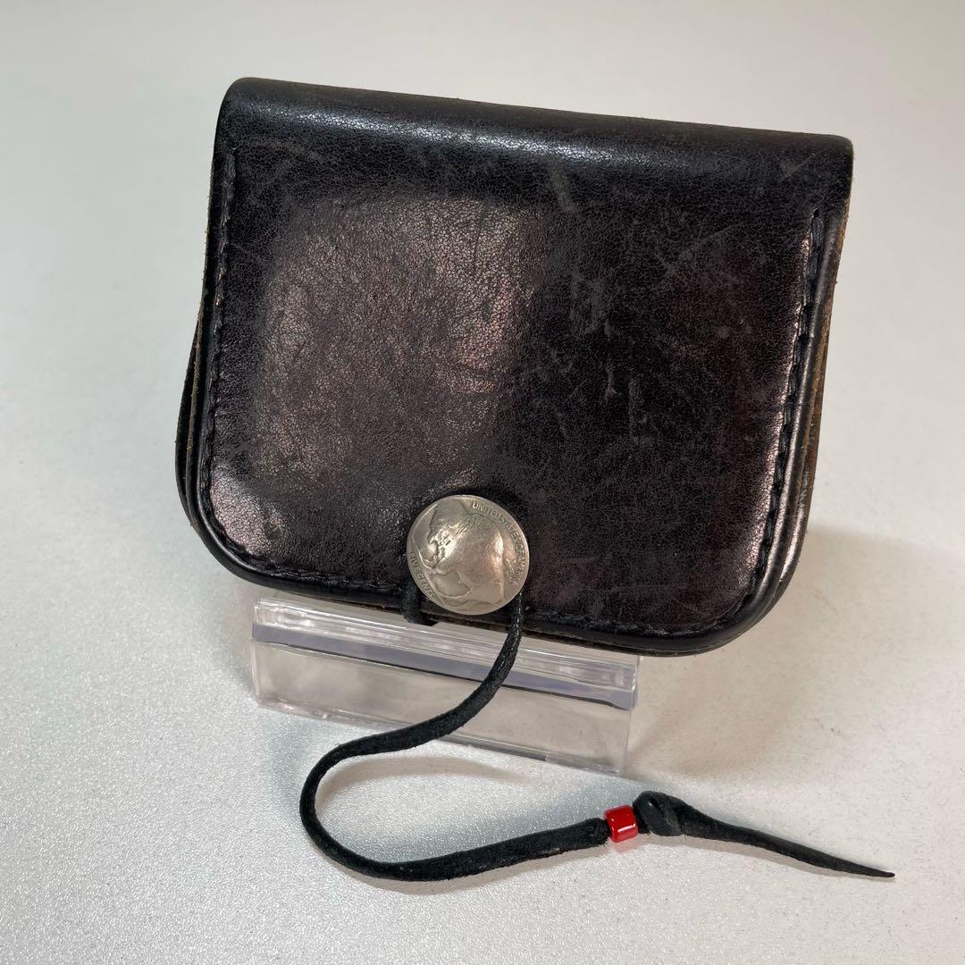 ゴローズ　角型 黒 小銭入れ 財布　コンチョ付き　ブラック/シルバー