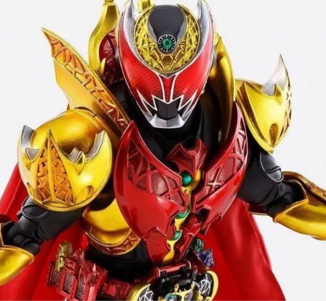 新品未開封　真骨彫製法　仮面ライダーキバ　エンペラーフォーム S.H.Figuarts（真骨彫製法） 仮面ライダーキバ エンペラーフォーム