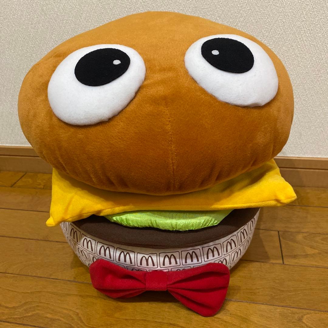 マクドナルド　ハンバーガークッション　　2001年 正規品　レア マクドナルド ビックマック ハンバーガー クッション 非売品 レア