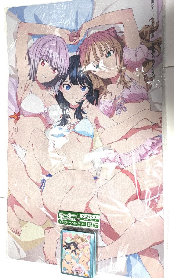 劇場版グリッドマン ユニバース ラバーデスクマット&スリーブ 六花＆アカネ＆夢芽