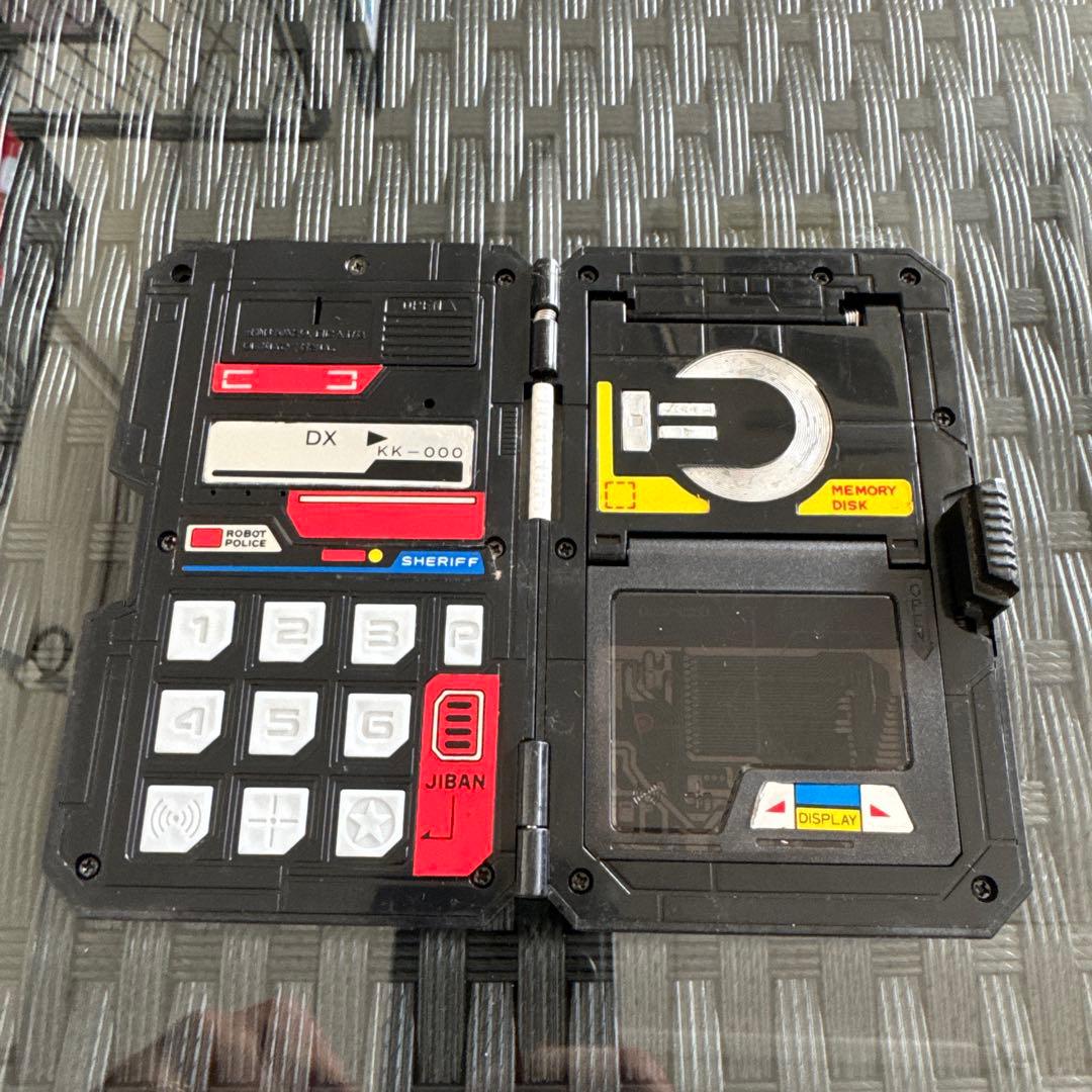 【値下】【希少】DX電子ポリス手帳 機動刑事ジバン 機動刑事ジバン DX電子ポリス手帳の通販 by あいあい's shop｜ラクマ