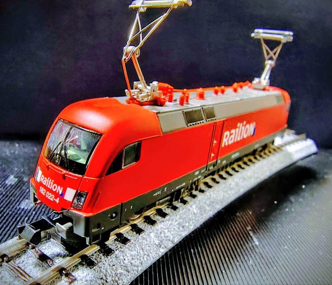 ドイツ国鉄 BR182 高速型電気機関車 ドイツ国鉄 BR182 高速型電気機関車 NITSpedia - ドイツの電気機関車