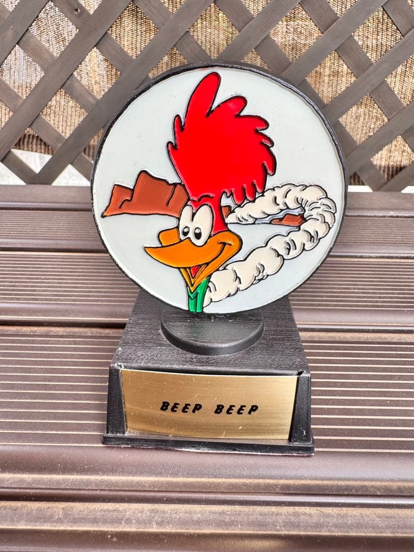 激レア ロードランナー トロフィー Beep Beep il_fullxfull.6329968481_de1q.jpg