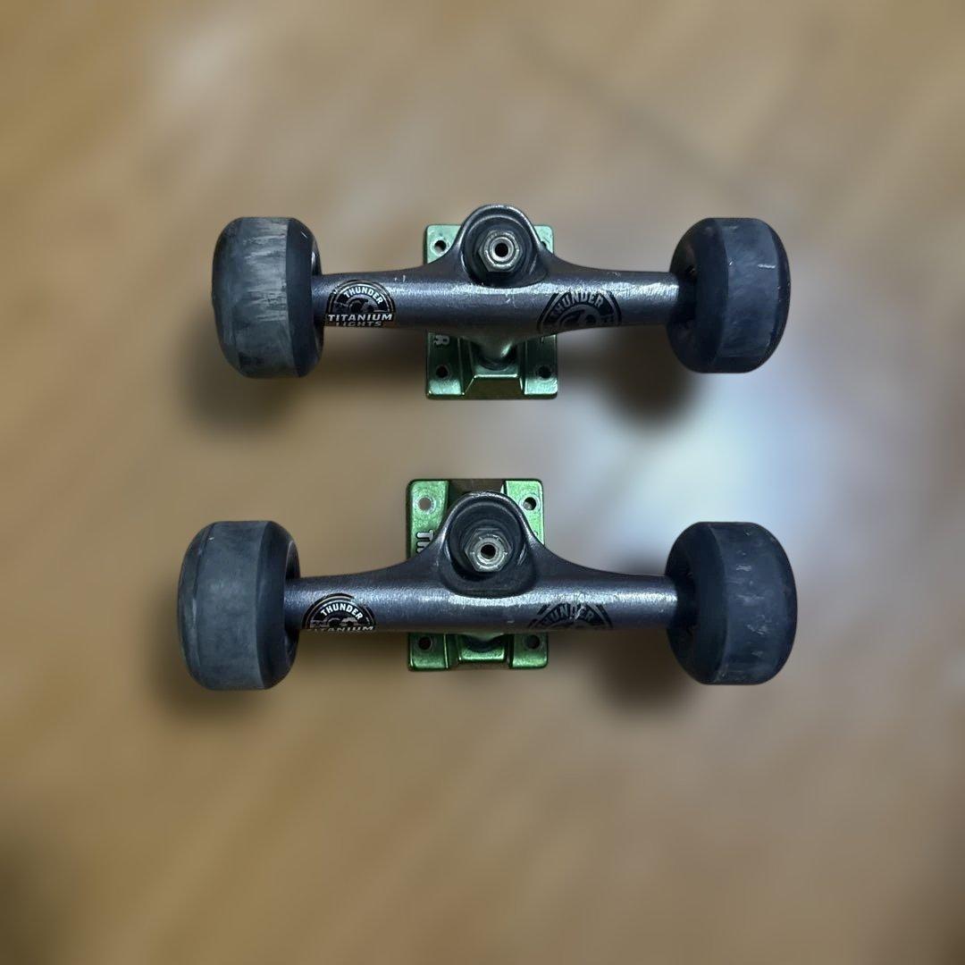 スケートボード Skateboarding